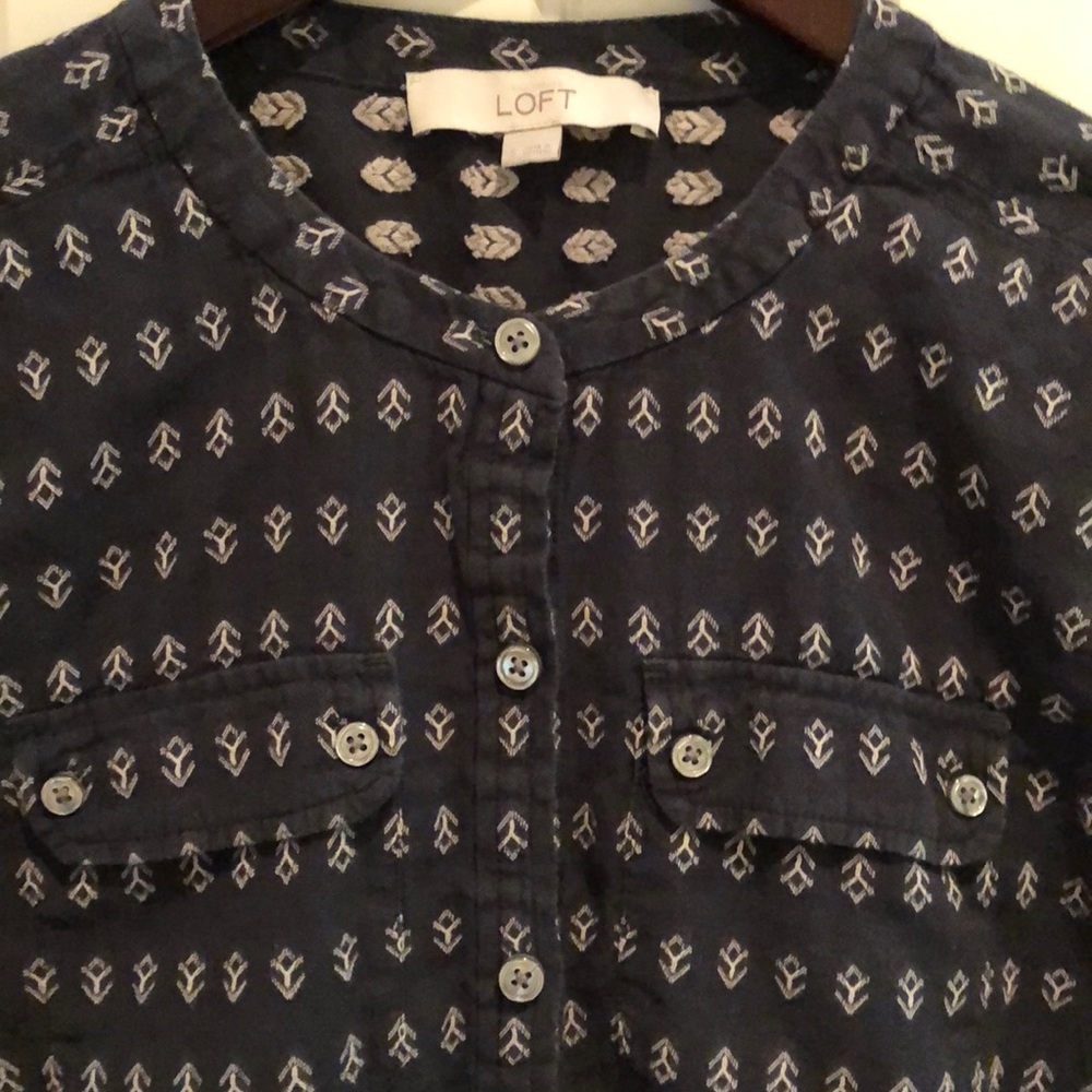 LOFT Button down Blouse - Picture 2 of 3